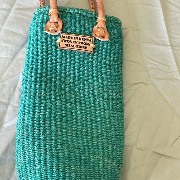 NWOT Little Woven Long Tote From Kenya Pretty Teal - Picture 3 of 8